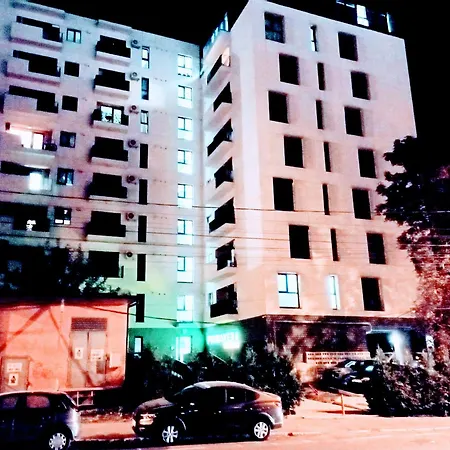 Far-primavera Apartamento *